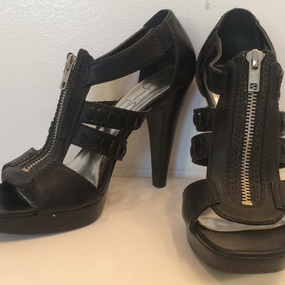Jessica Simpson heels